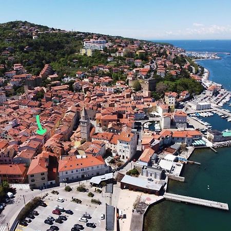 Ferienwohnung La Tana Di Alice Muggia Exterior foto