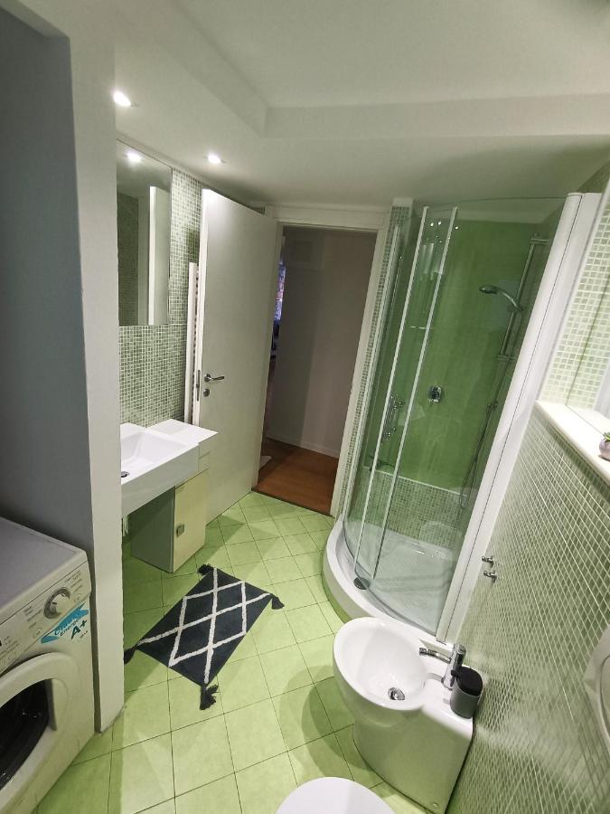 Ferienwohnung La Tana Di Alice Muggia Exterior foto