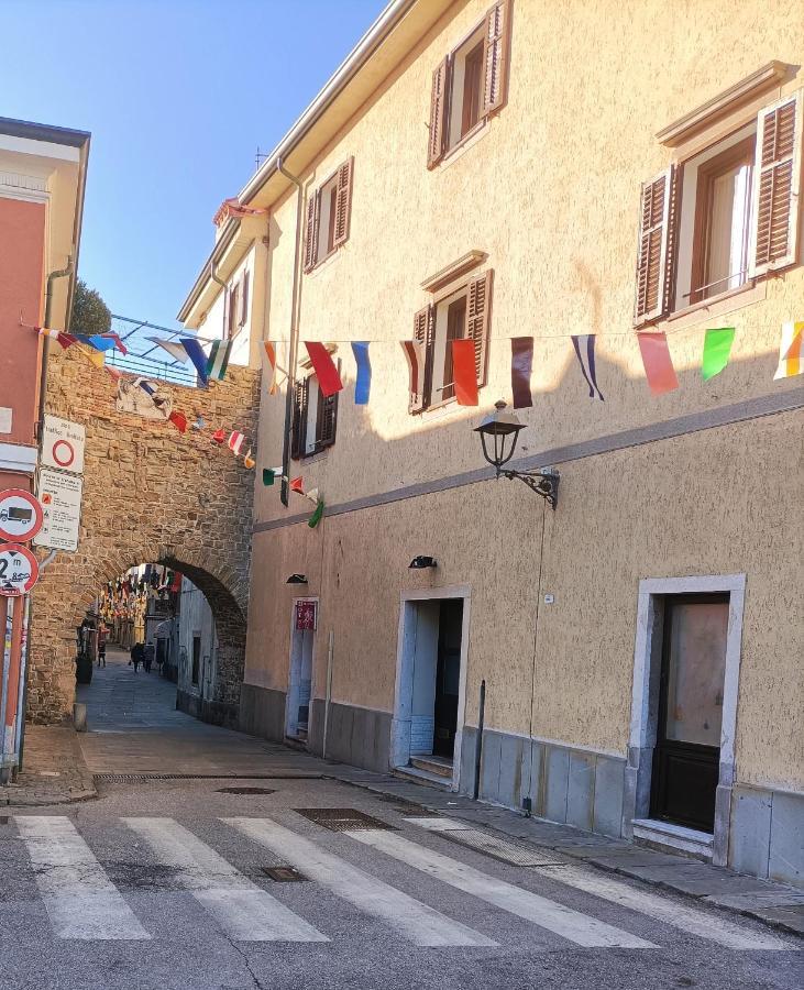 Ferienwohnung La Tana Di Alice Muggia Exterior foto